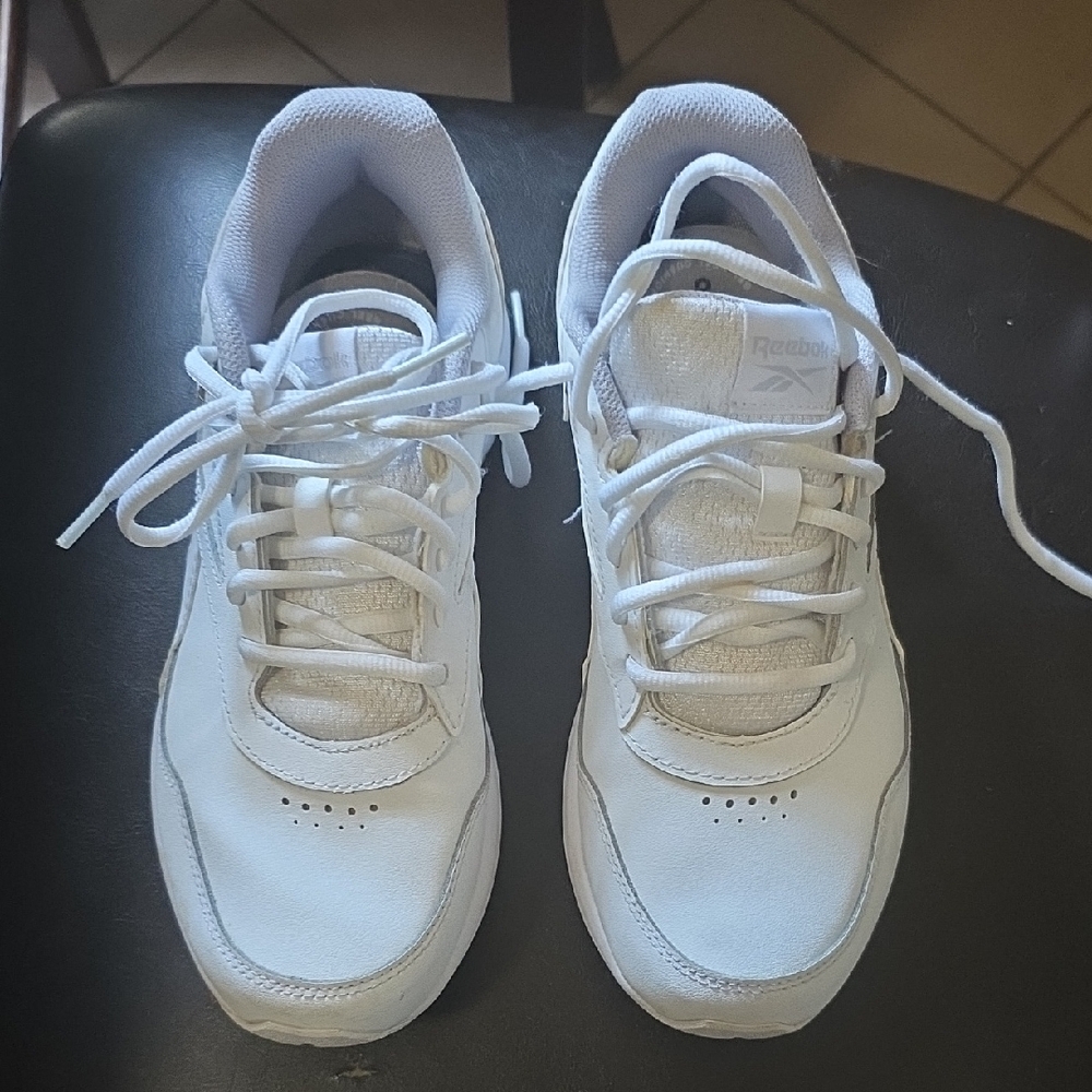 Reebok Classic White Athletic Shoes